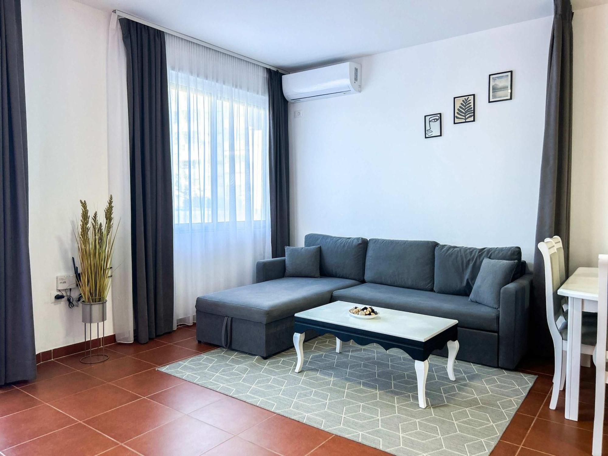 Apartment Kamelia 676 Durrës