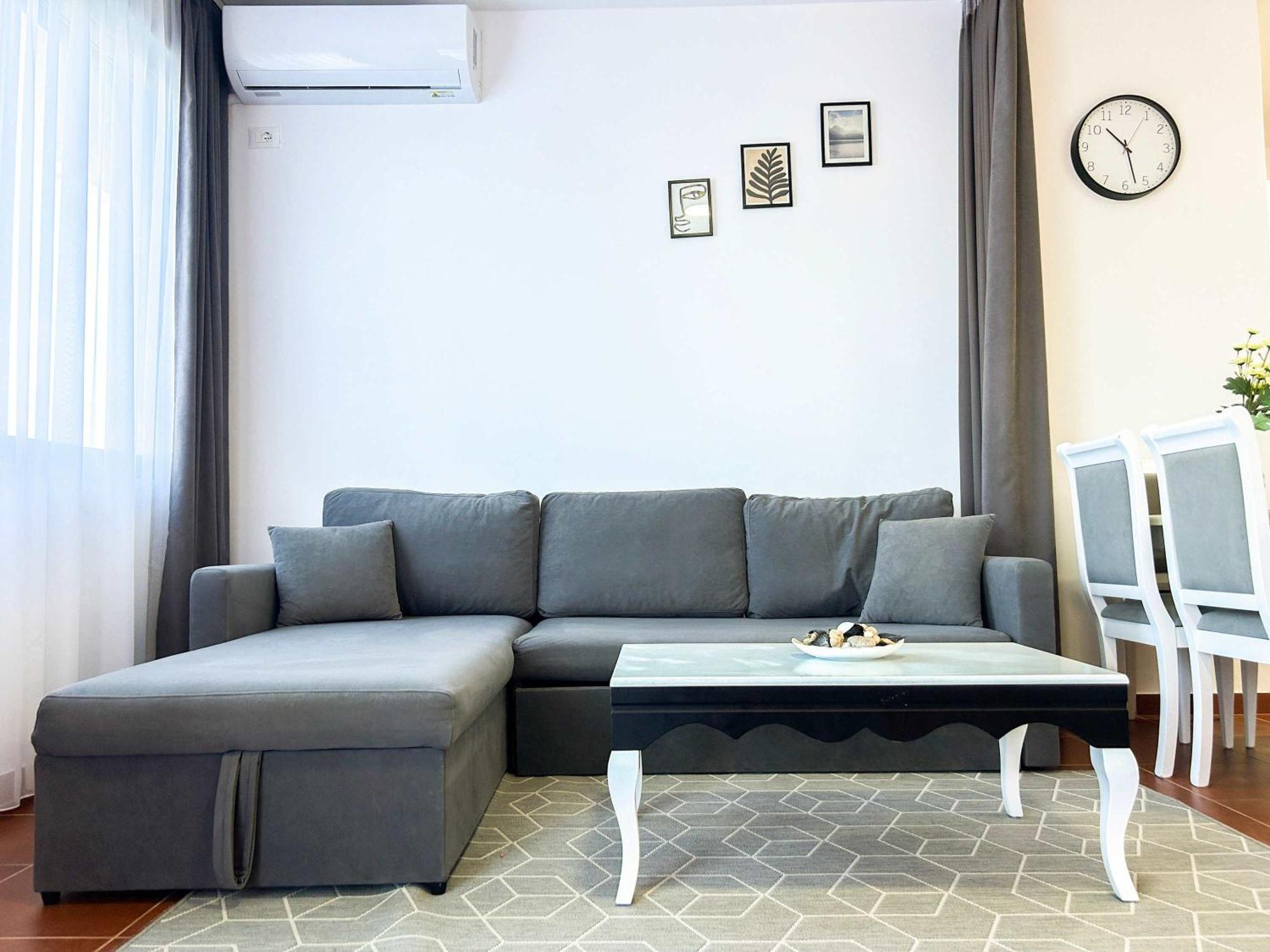 Kamelia 676 Apartment Durrës