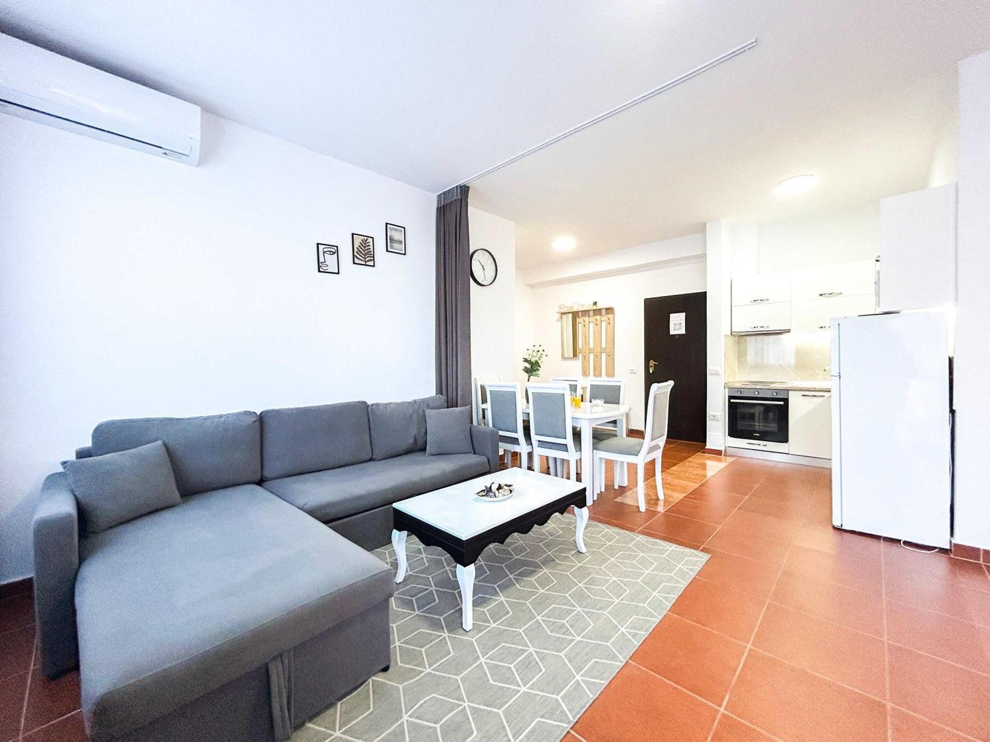 Apartment Kamelia 676 Durrës